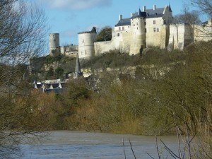 chinon2